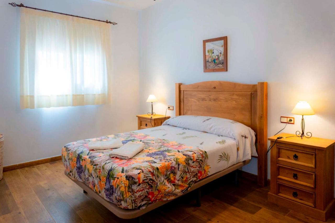 Lagar Del Chorro Junto Caminito Del Rey Piscina Y Baloncesto Apartment Exterior foto