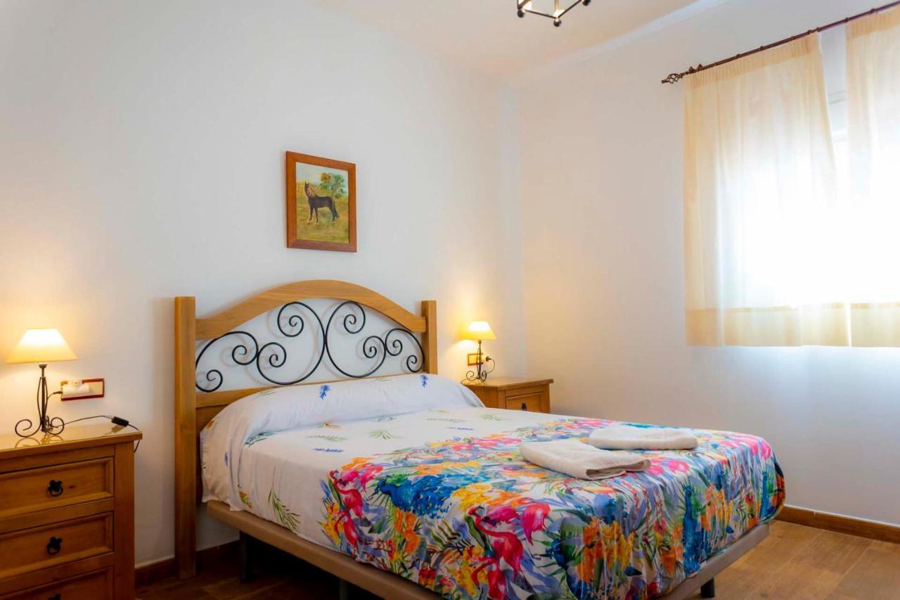 Lagar Del Chorro Junto Caminito Del Rey Piscina Y Baloncesto Apartment Exterior foto